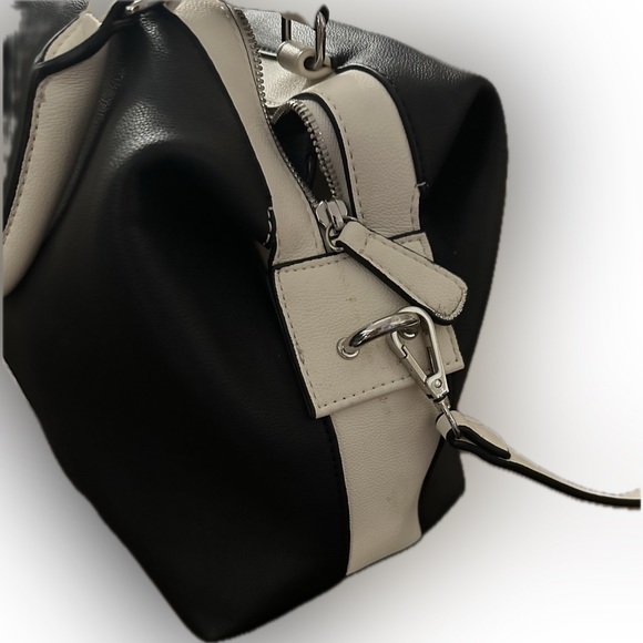 G by Guess shoulder bag - Picture 2 of 12